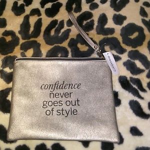 Dress Barn large wristlet